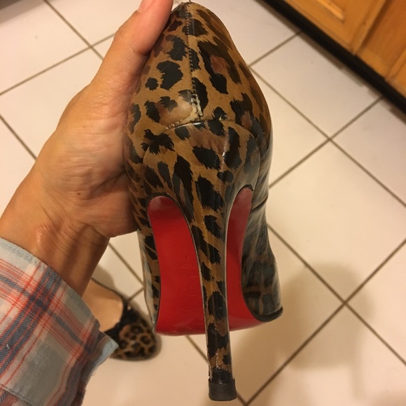 Simple 100 Leopard print Louboutins - Picture 5 of 6