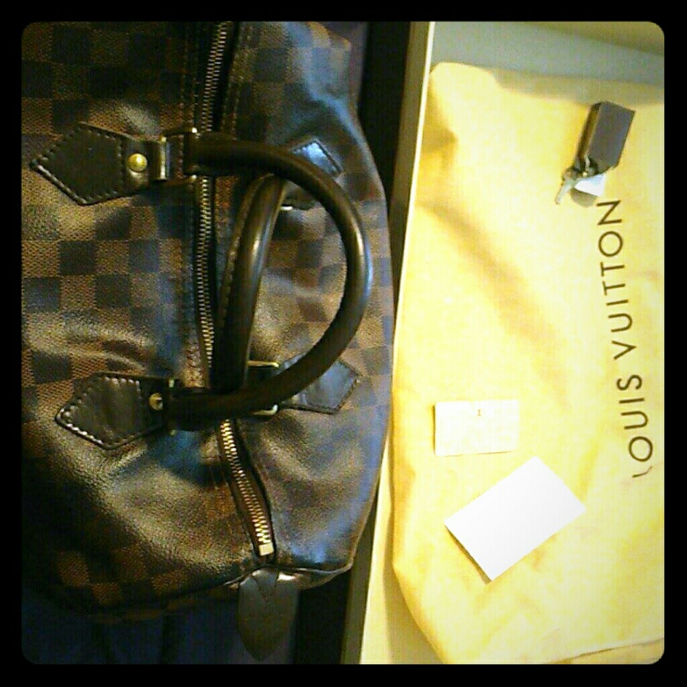Louis Vuitton Speedy 30 Damier