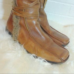 Vintage lace up brown leather boots 90's