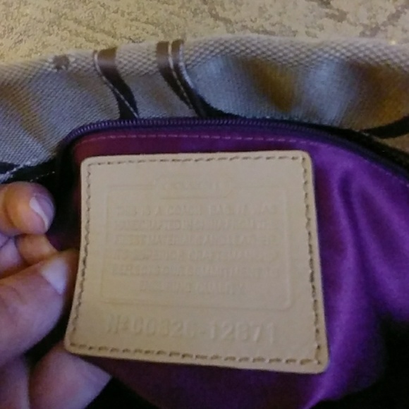 Tan Carly Coach purse - Picture 5 of 7