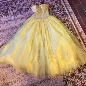 yellow prom dress