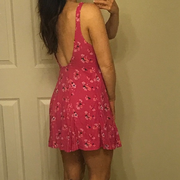 Hollister pink floral shift dress - Picture 2 of 3