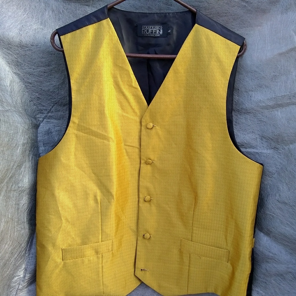 Suit vest