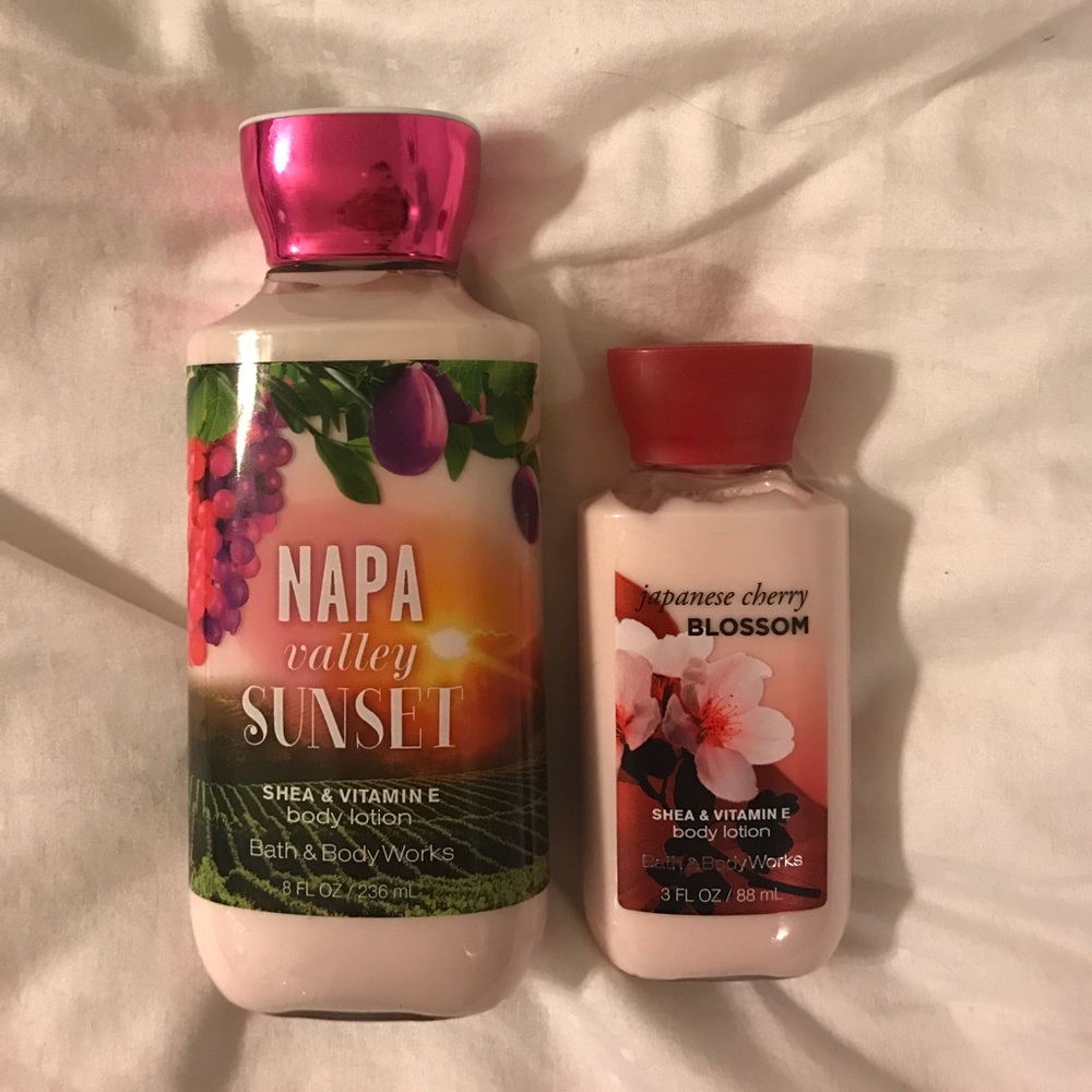 Bath and Body Works lotion (full size+travel size)