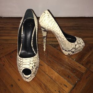 Giuseppe Zanotti Snakeskin Peep Toe Platform Heel