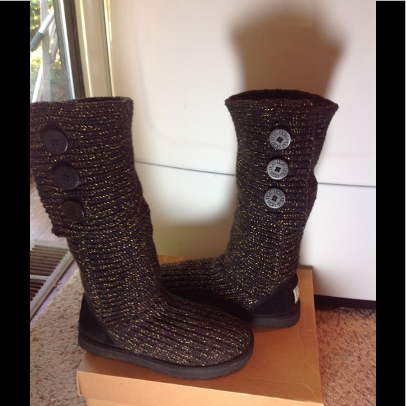 ugg Shoes - NWOT BLACK AND GOLD KNIT UGGS WITH 3BUTTONS