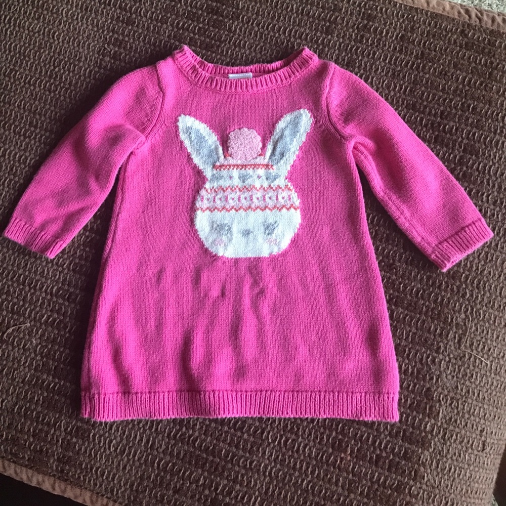 Pullover sweater with bunny face