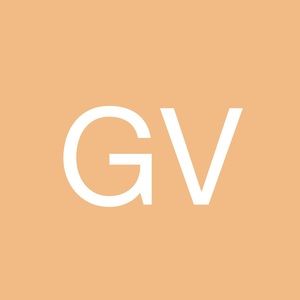 Meet your Posher, Gabriela