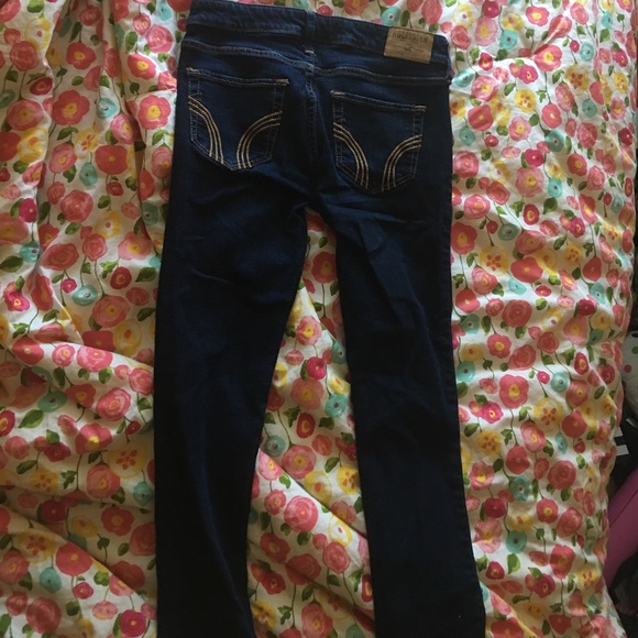 hollister dark wash skinny jeans - Picture 2 of 2