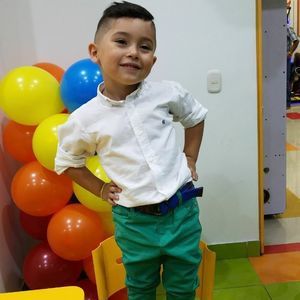 Meet your Posher, Jonier