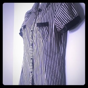 ⚫️⚫️PINSTRIPE DINER INSPIRED BLOUSE⚫️