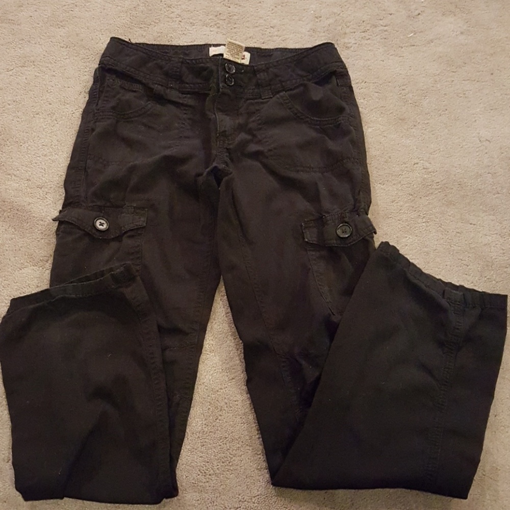 Girl's size 10 Mudd cargo pants