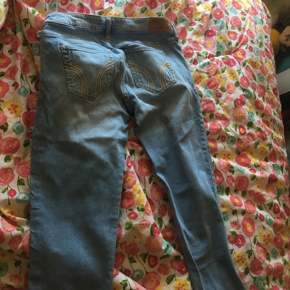 hollister skinny jeans - Picture 2 of 2