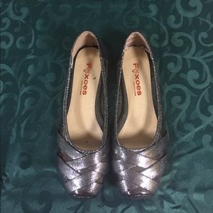 Silver/Gray Sparkly Flats