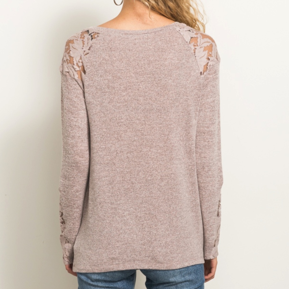 NEW JUST IN Lace Insert Top - Picture 3 of 4