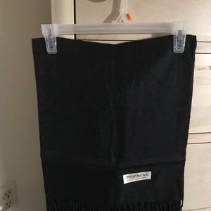 Pashmina 70 cashmere 30 silk never used