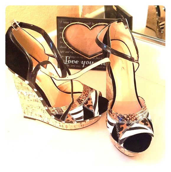 Alba animal Print Wedges - Picture 1 of 3