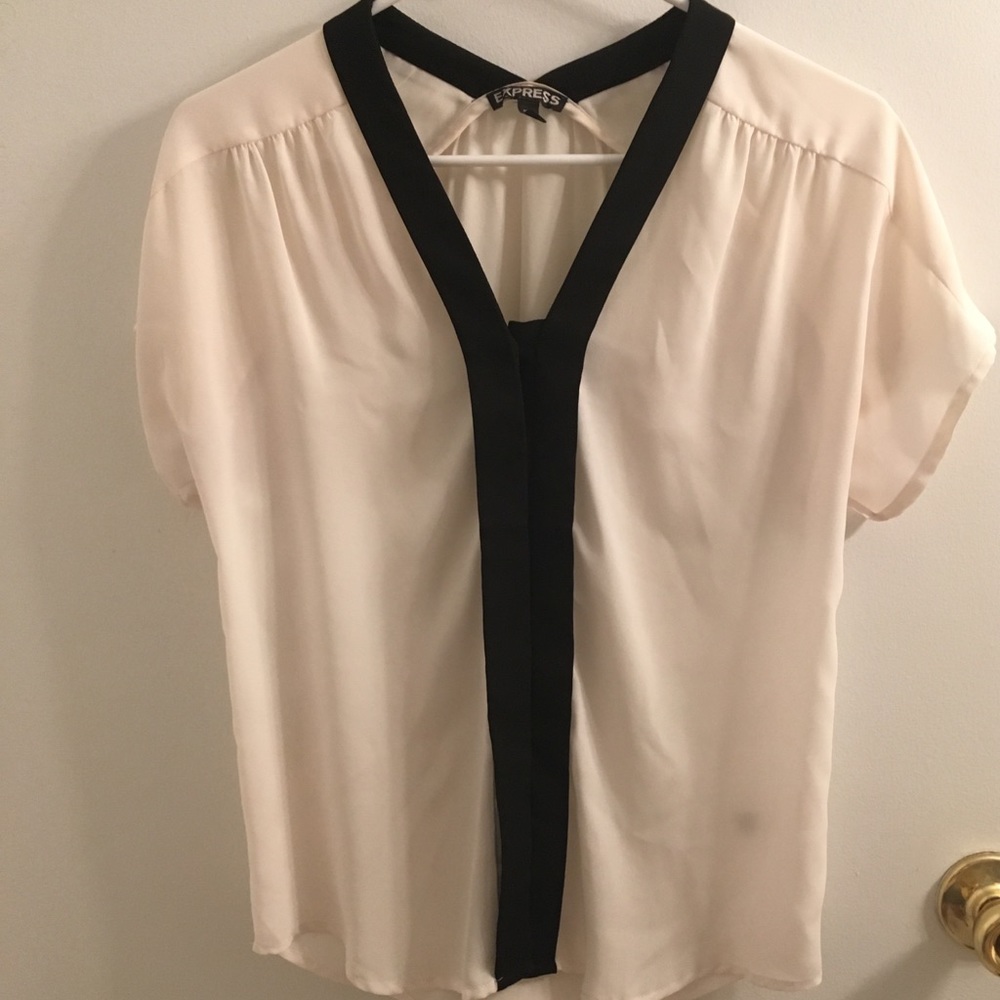 Express Blouse White & Black