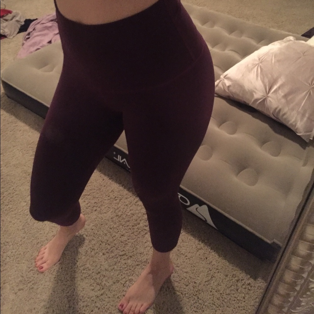 Lululemon crop legging. Sz 6