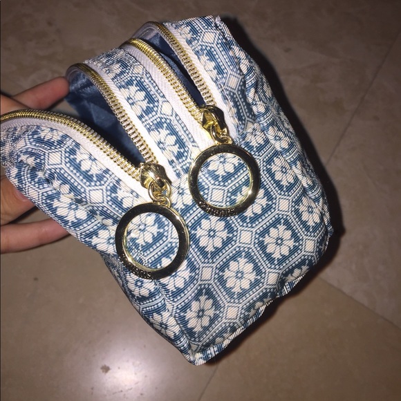 Pencil, or makeup pouch - Picture 3 of 4