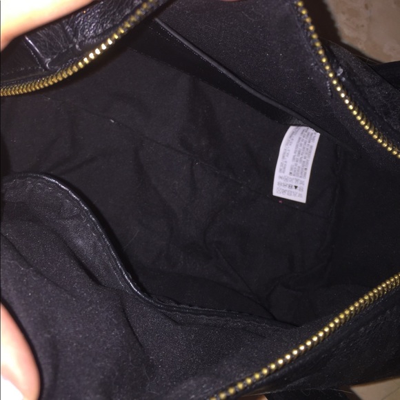 Black purse with gold detailing - Picture 3 of 4