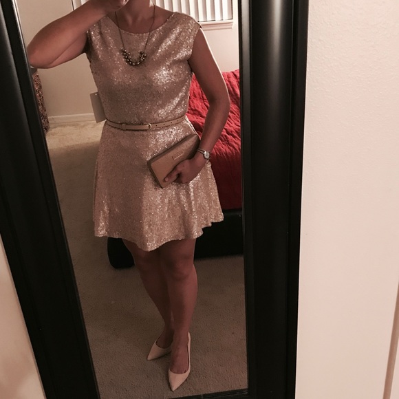 Tobi Gold Sequin Dress | NWT - Picture 3 of 8