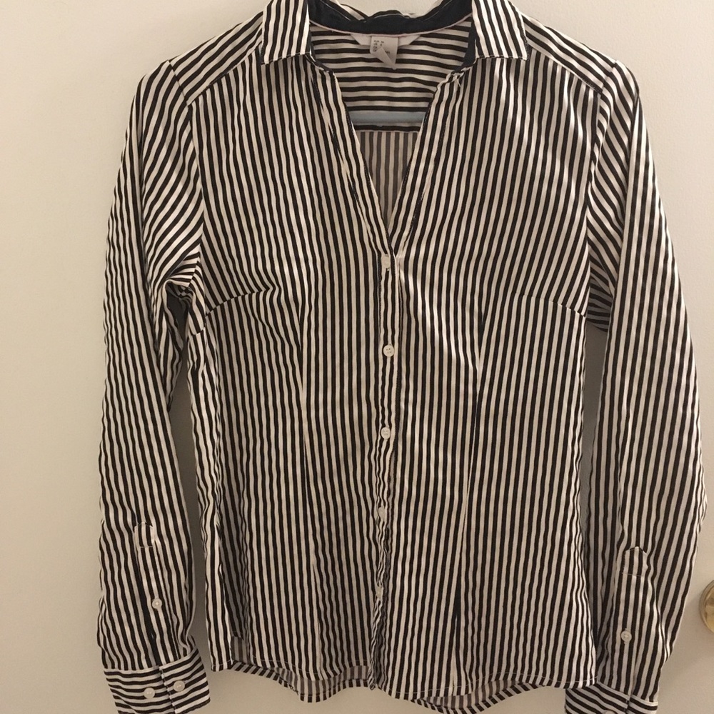 H&M Striped T-Shirt (Navy blue and white)