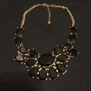 Statement necklace