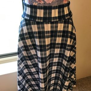 Agnes And Dora midi Skirt with pockets