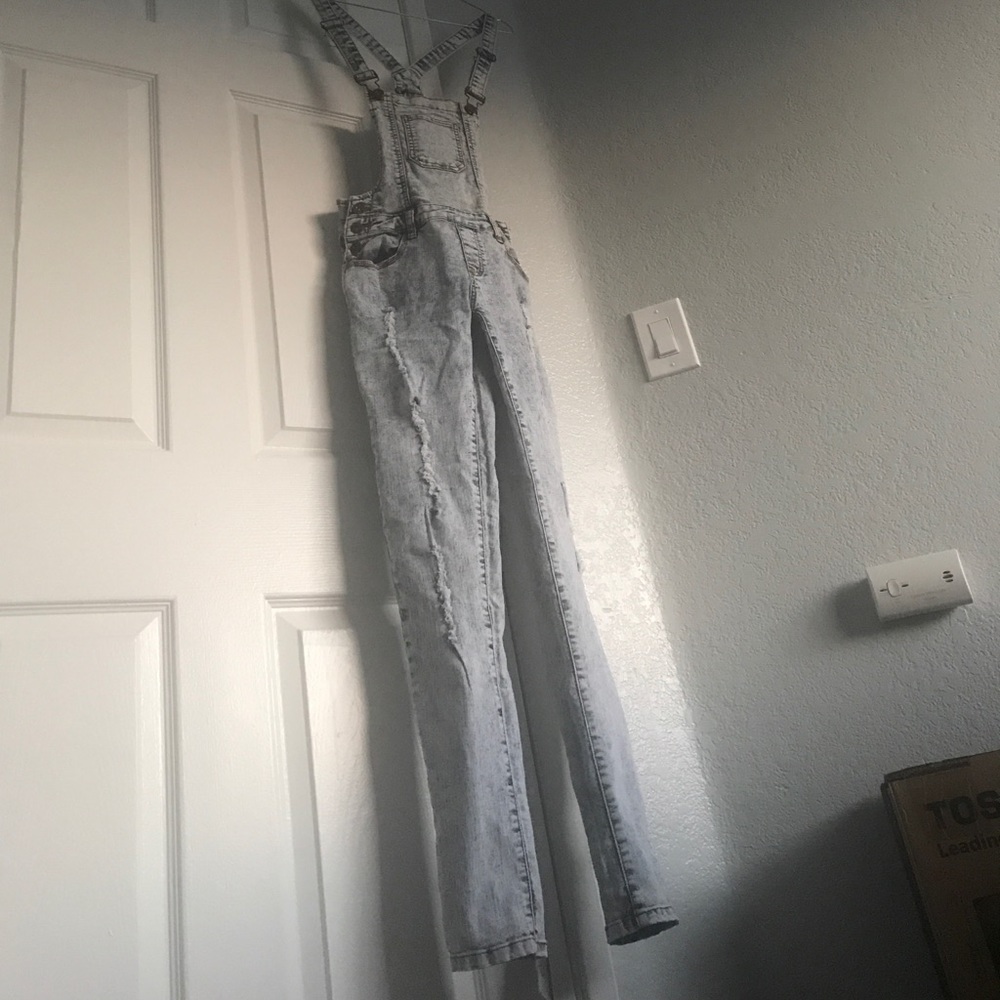 Stone wash, skinny overalls