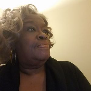 Meet your Posher, Joyce