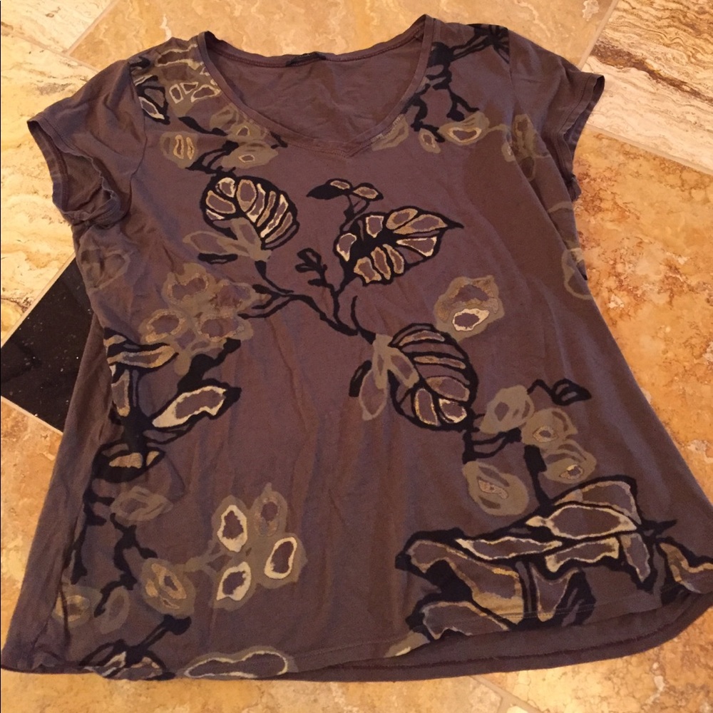 Tahari V-neck cap sleeved Tshirt taupe/black/cream