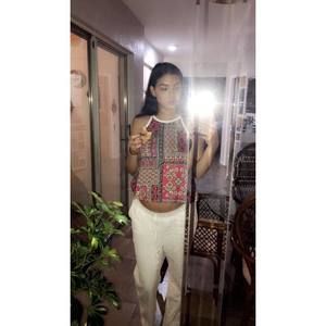 Meet your Posher, Lelony