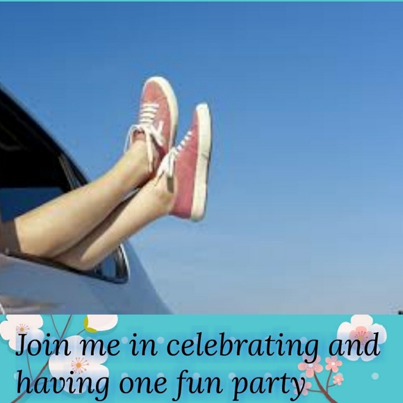 PARTY TONIGHT!!!!!! YAY!!!! - Picture 2 of 3