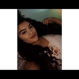 Meet your Posher, Gabriella