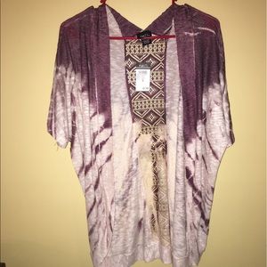 RUE 21 PURPLE AND WHITE CARDIGAN