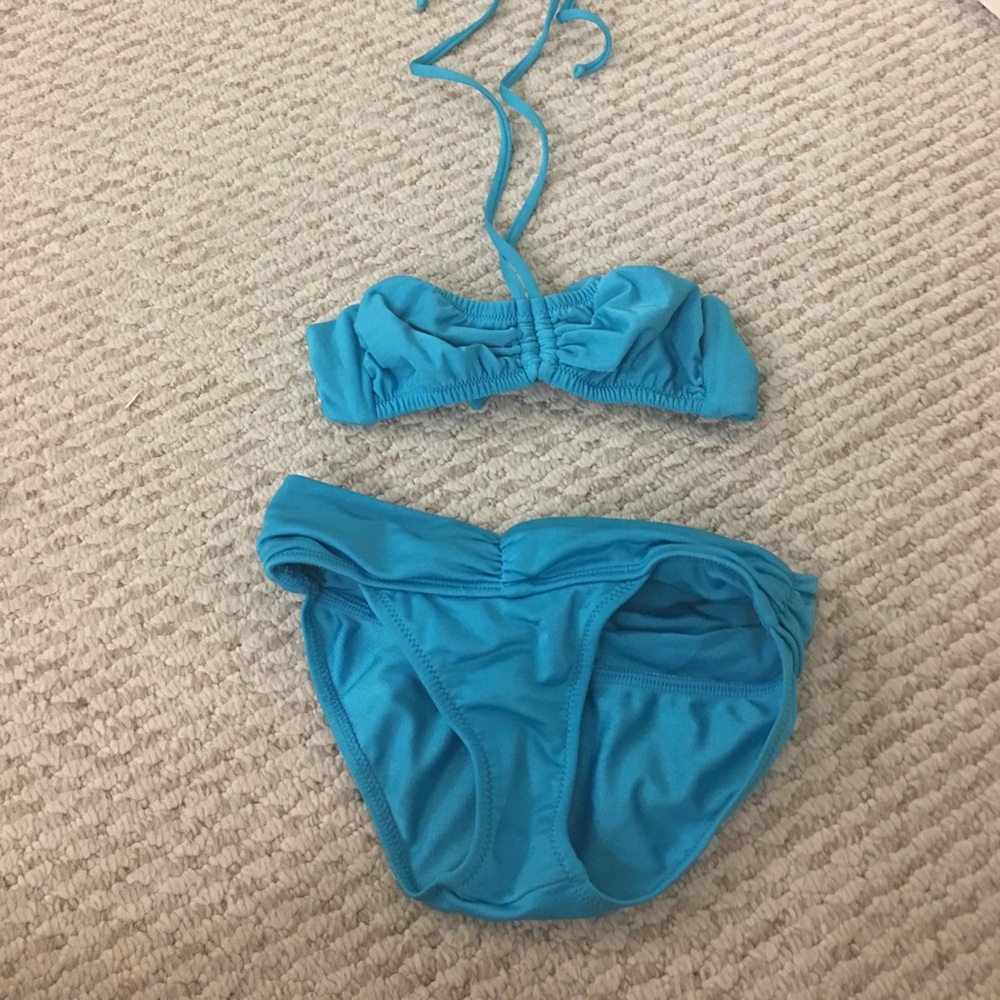 Lisa curran swim suit