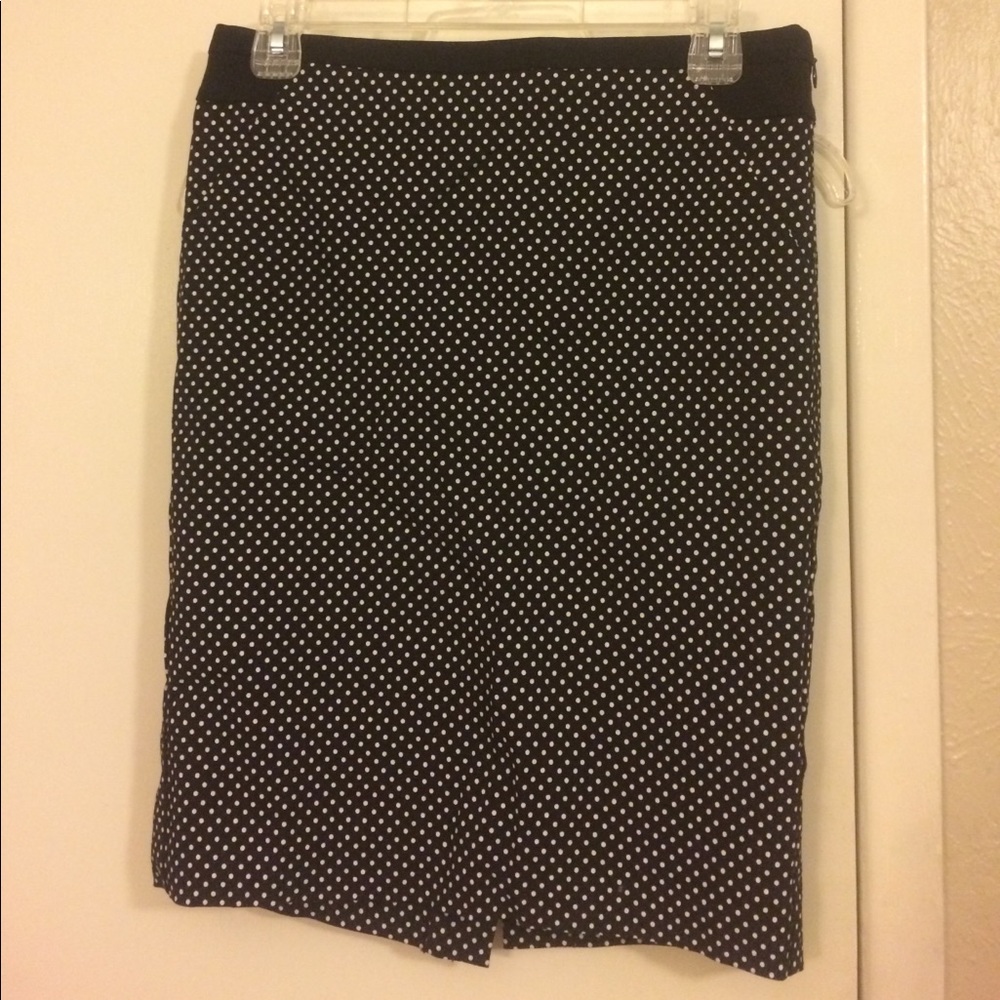 NWOT The Limited Ideal Exact Stretch Dot Skirt 6