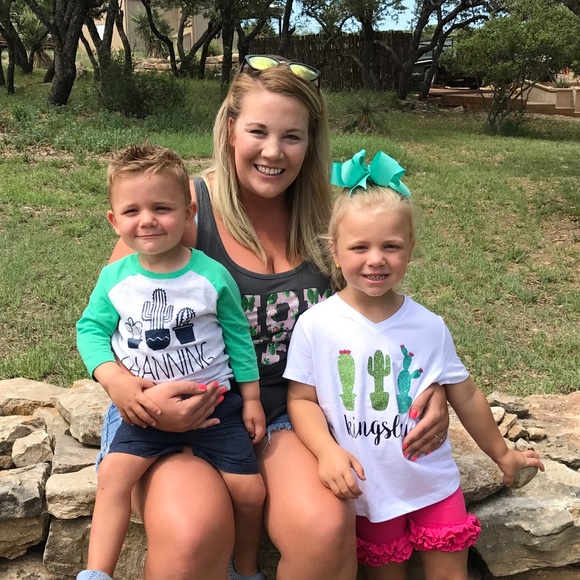 Meet your Posher, Lauren - Picture 1 of 1