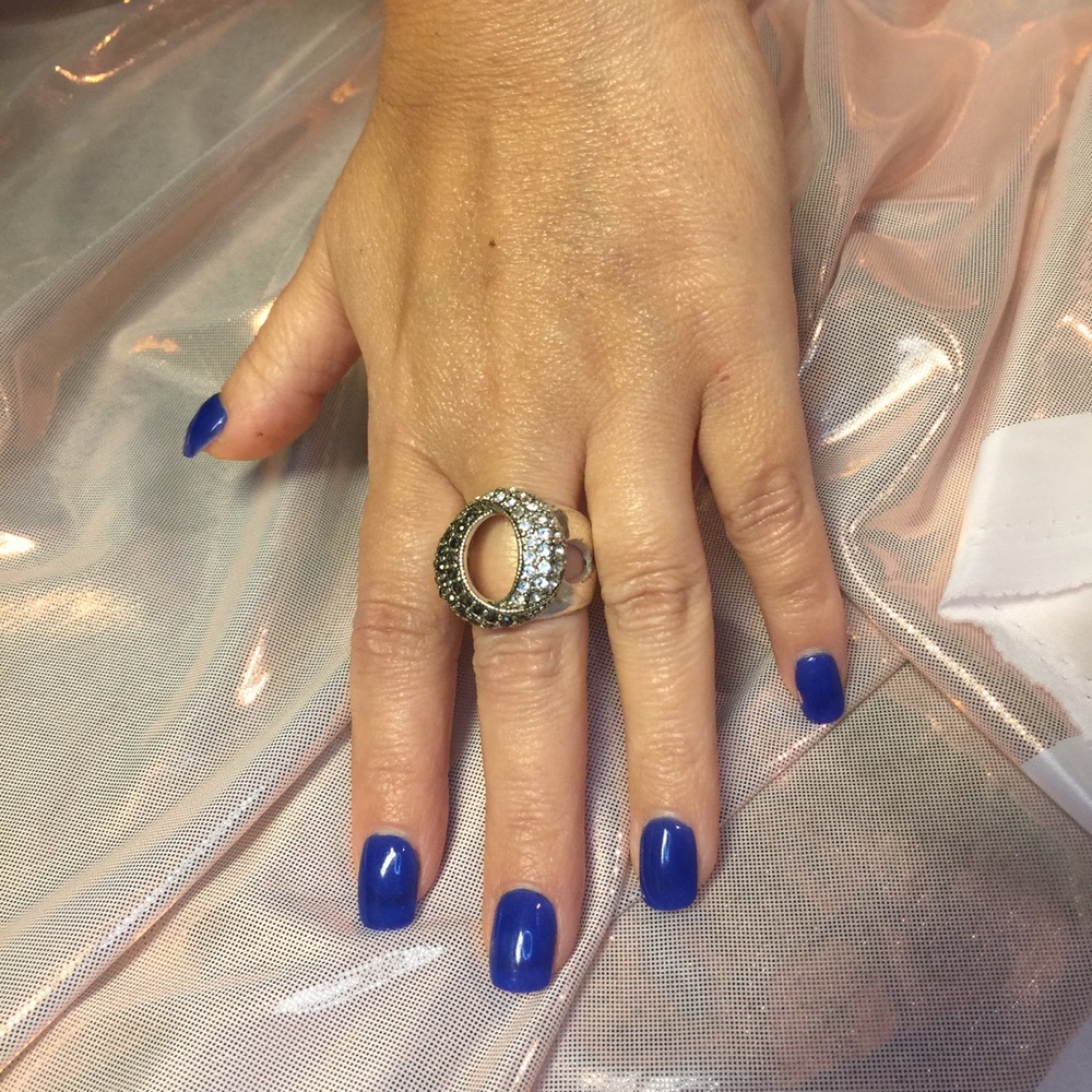 Black & Silver (fake) Diamond Ring