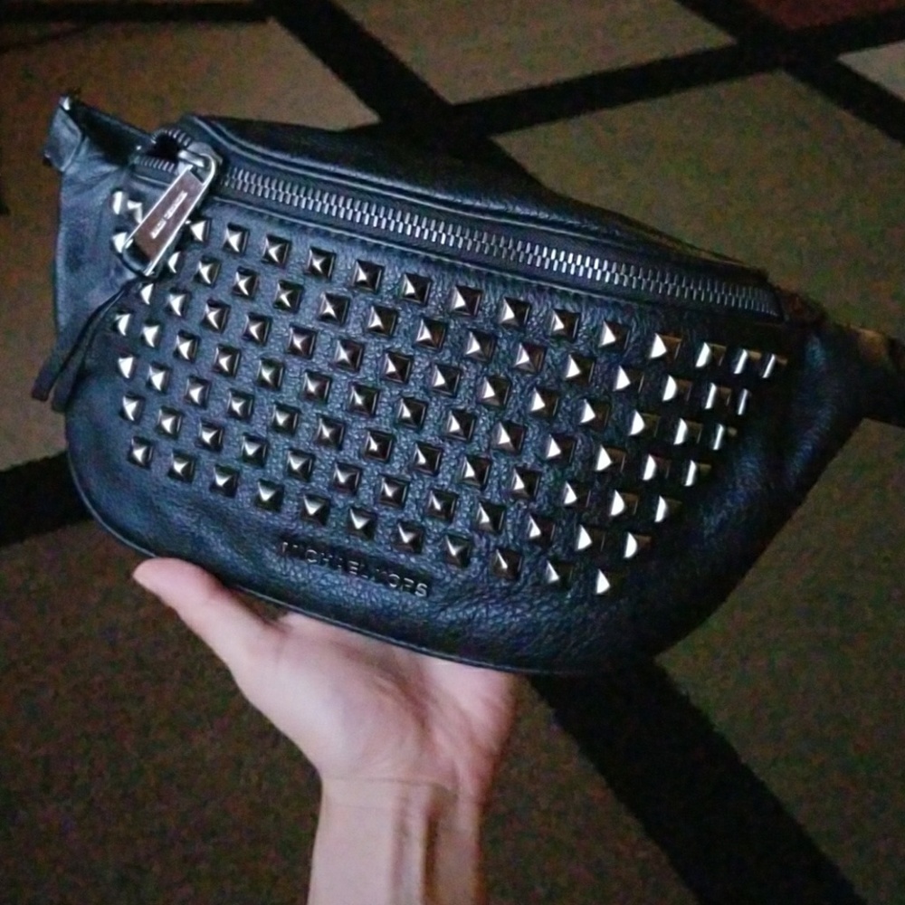 Michael Kors Rhea Zip Studded Fanny Pack
