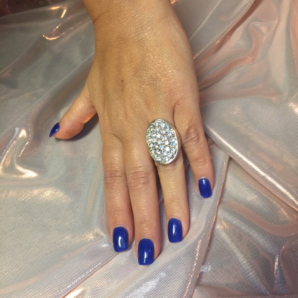 Big Oval (fake) Diamond Ring