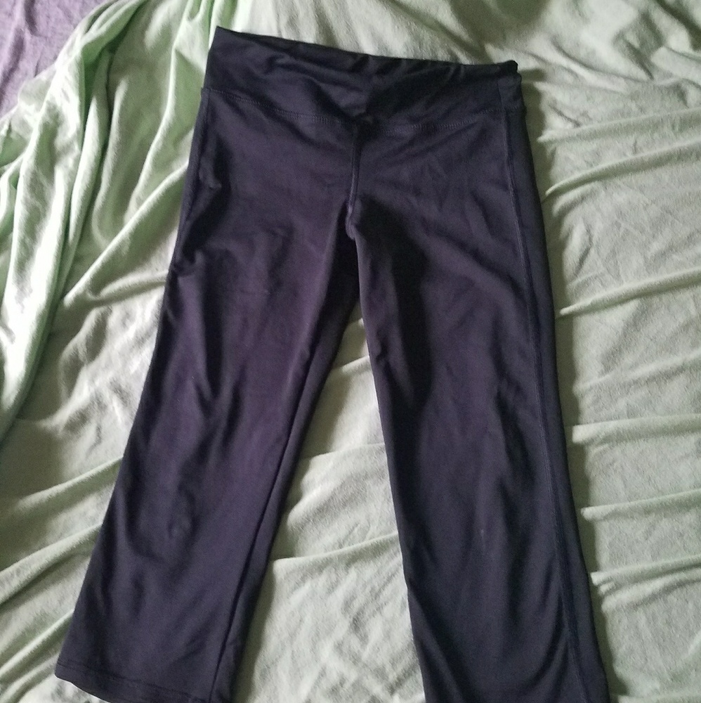 Old navy youth large crop leggings