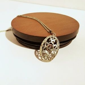 Sterling silver topaz pendant