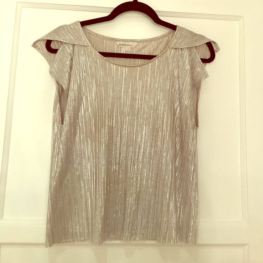 Bcbg Generation silver top