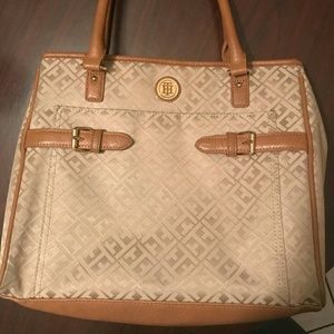 Tommy Hilfiger purse