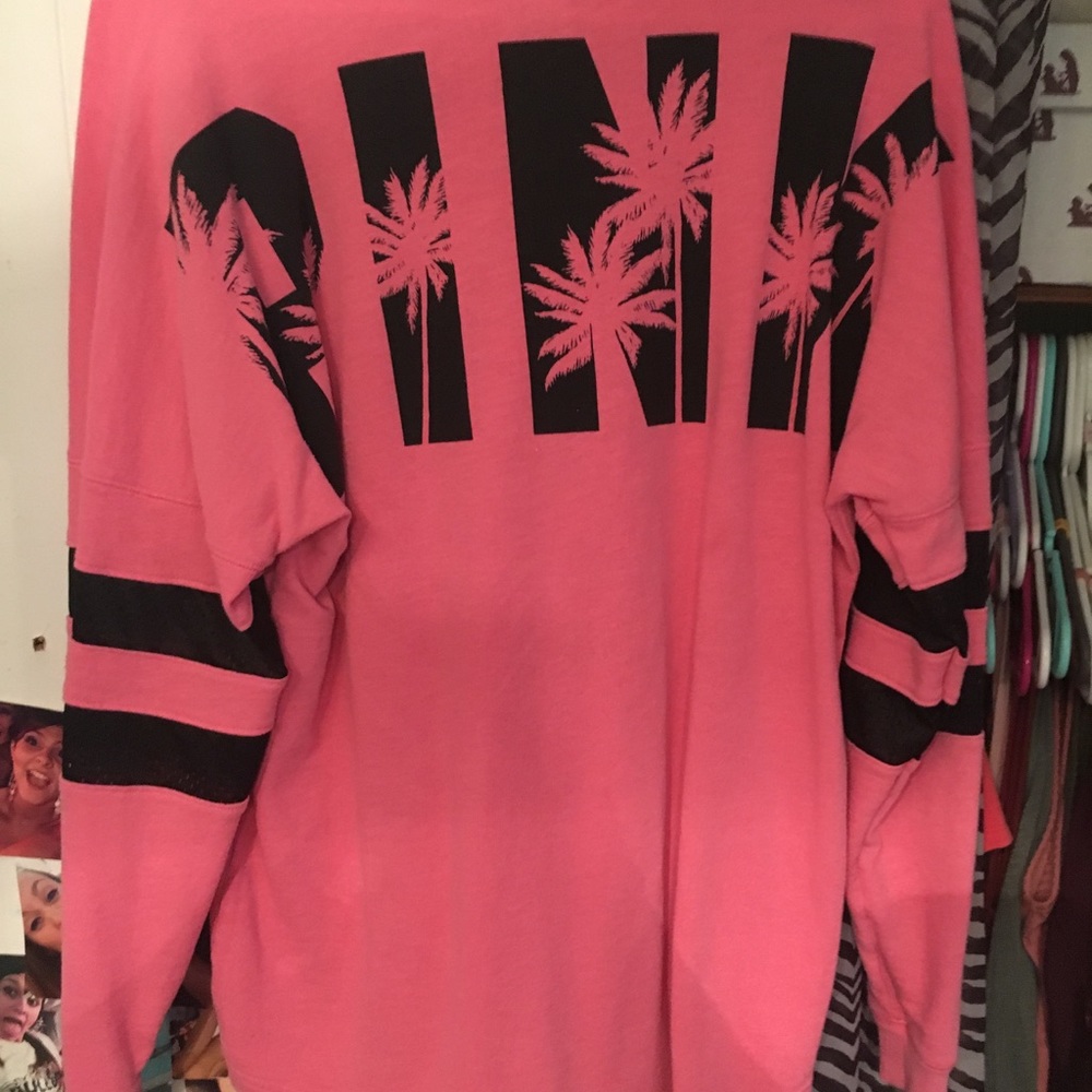 PINK crew neck shirt