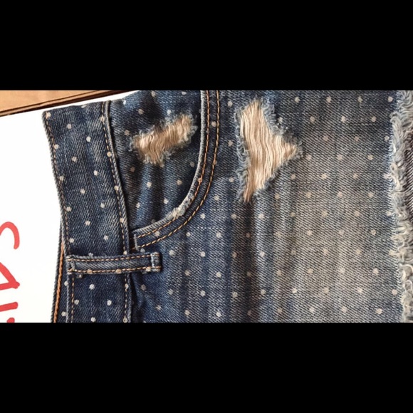 CLOSET CLOSING Abercrombie Shorts - Picture 3 of 4