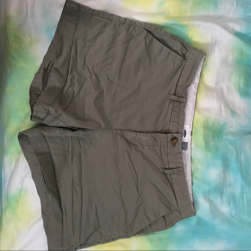 Olive midi shorts