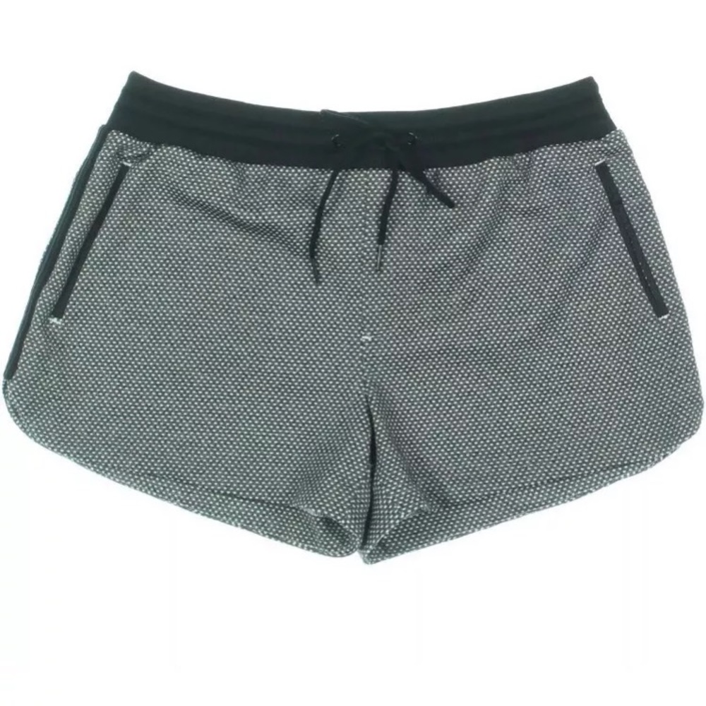 Kiind of new women's medium black white shorts